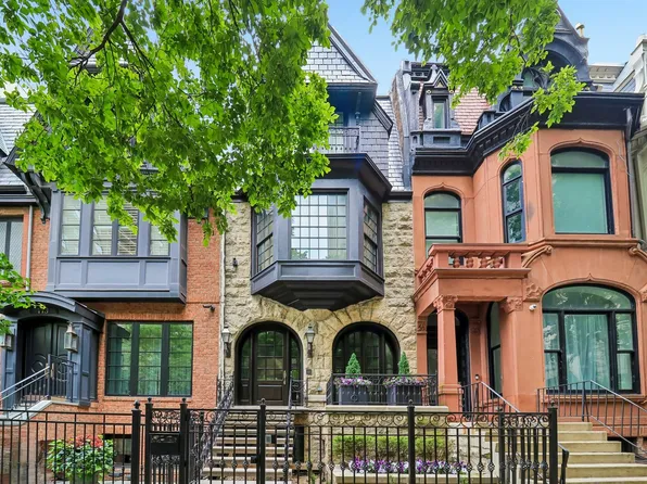 111 E Bellevue Pl, Chicago, IL 60611