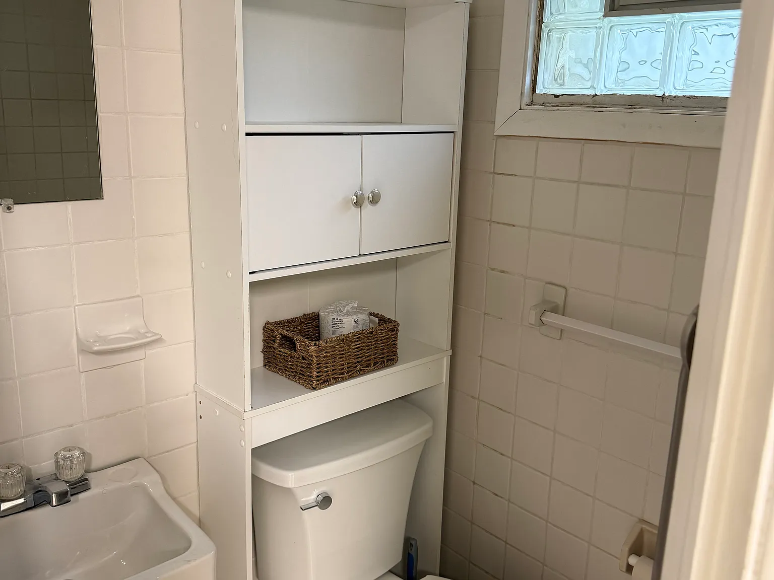 Studio, 270 sqft, $950 — Photo 4