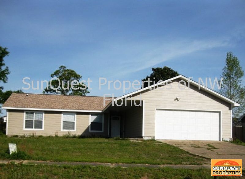 1st image of 4608 Centerpointe Dr