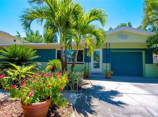 2715 Miriam St S, Gulfport, FL 33711