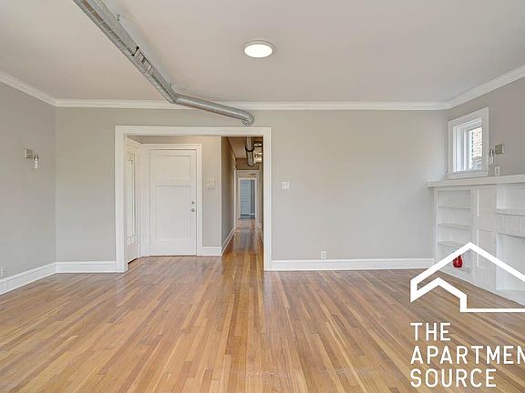 5th image of 1040 N Kedzie Ave #2