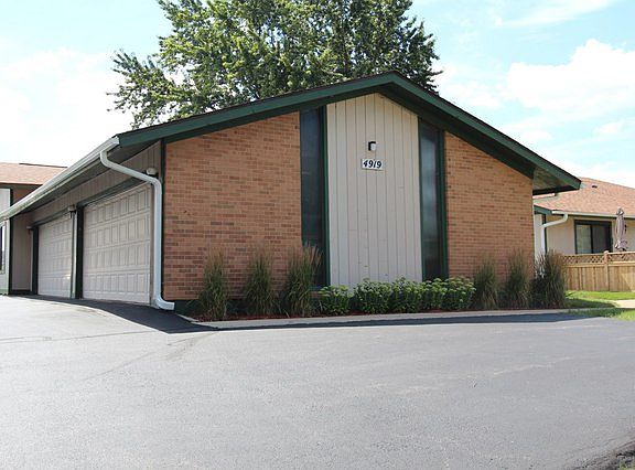2nd image of 4919 W Oakwood Dr