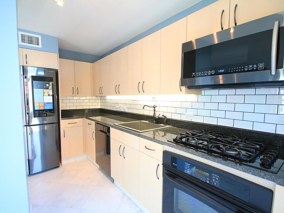 1st image of 4808 N 24th St Unit 1205