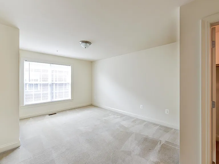 3422 Wilson Blvd — Photo 21