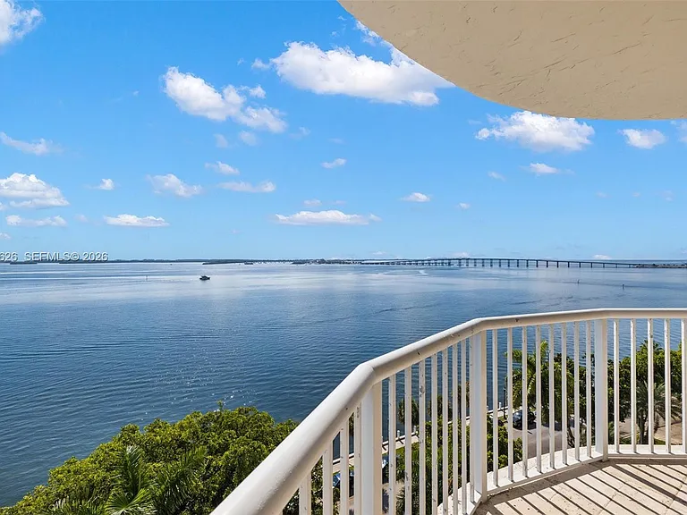 1420 Brickell Bay Dr #1001A — Photo 37