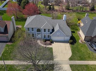 5311 Bundle Flower Ct, Naperville, IL 60564