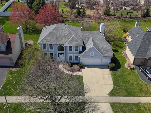 5311 Bundle Flower Ct, Naperville, IL 60564