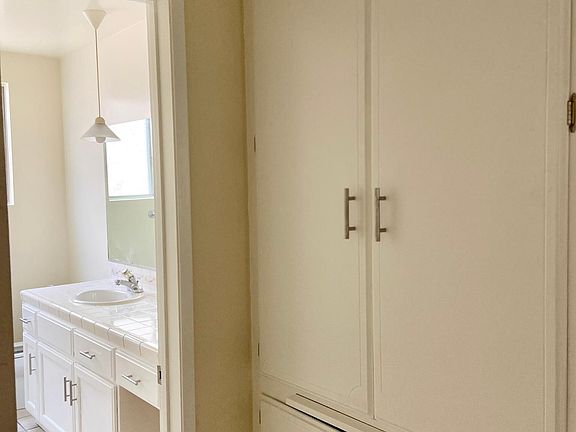 3rd image of 1420 S Rexford Dr #7