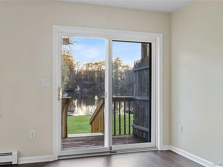 22 Lake Lodge Dr #1 — Photo 10
