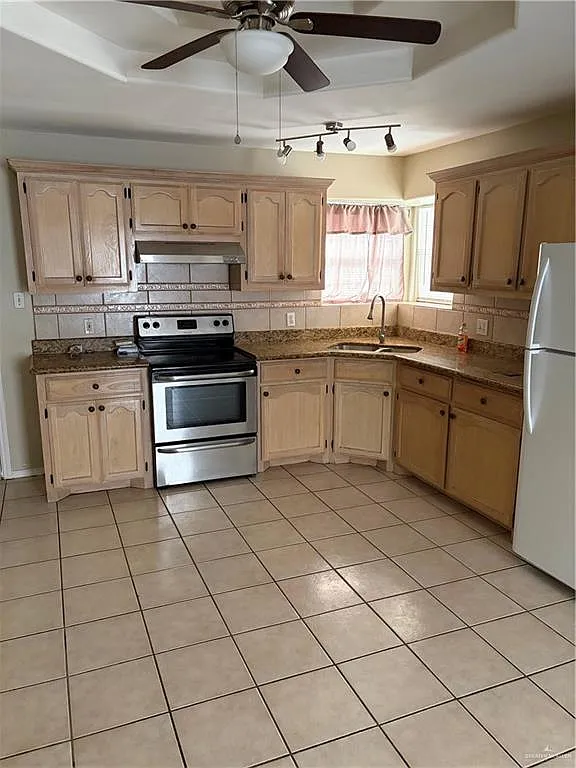 2 bed, 2.0 bath, 945 sqft, $800 — Photo 4