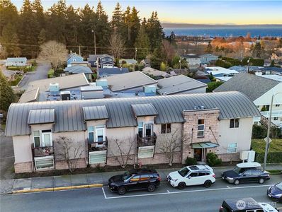 654 5th Avenue S #404, Edmonds, WA, 98020