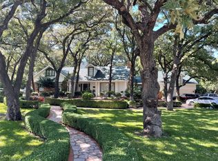 1720 Wilson Rd, Fort Worth, TX 76112