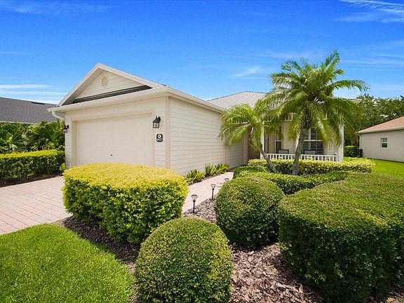 3rd image of 6927 Floristana Dr