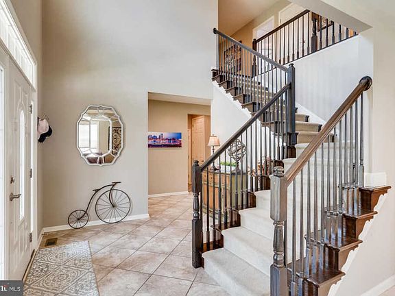 4th image of 1198 Plowman Way