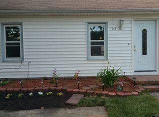 1544 Crescent Pointe Ln, Virginia Beach, VA 23453
