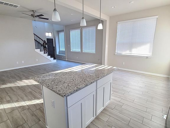 4th image of 4241 Merry Mill Dr