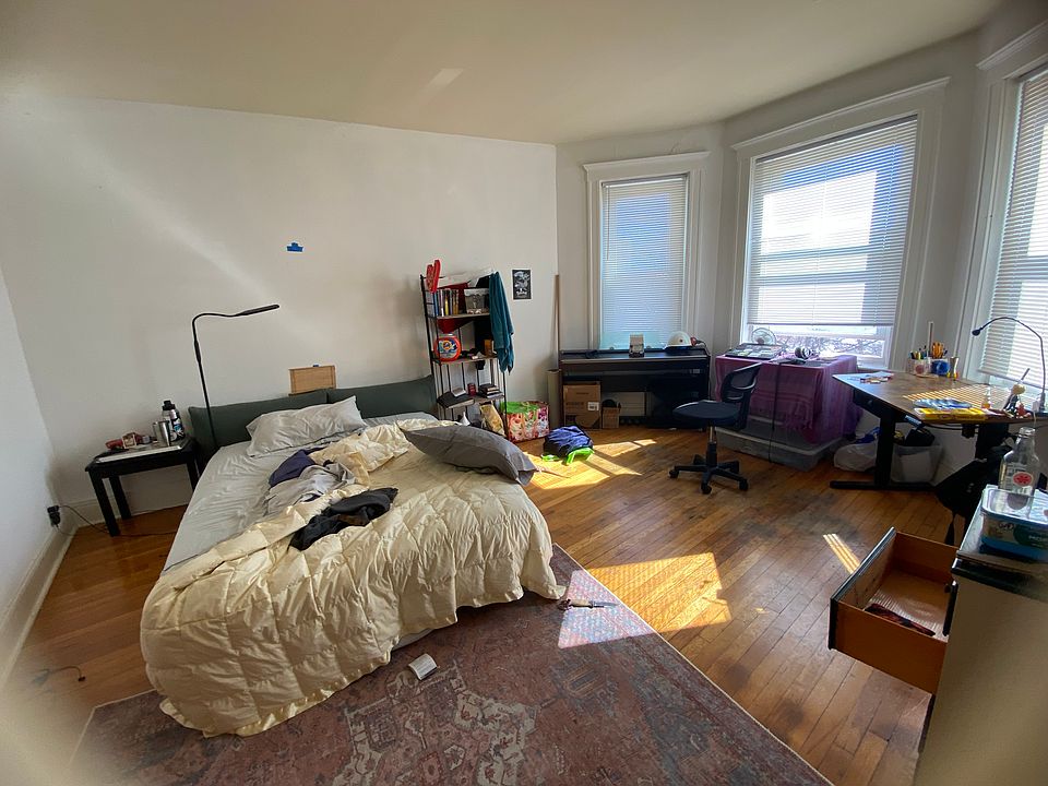 1st image of 87 Park Dr #36