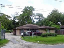 1st image of 1221 W 25th St