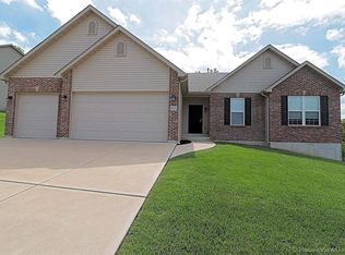 10523 Victoria Falls Dr, Festus, MO 63028