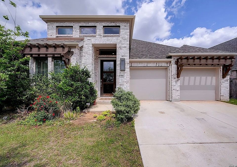 1st image of 1109 Cadogan Squire