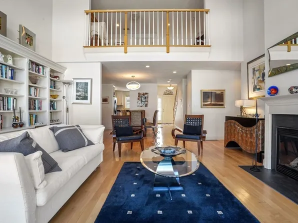 6 Maple Ln #6, Marshfield, MA 02050