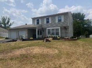 264 Betsy Ross Dr, Freehold, NJ 07728