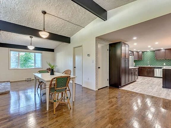 2nd image of 4613 Pacific Ave