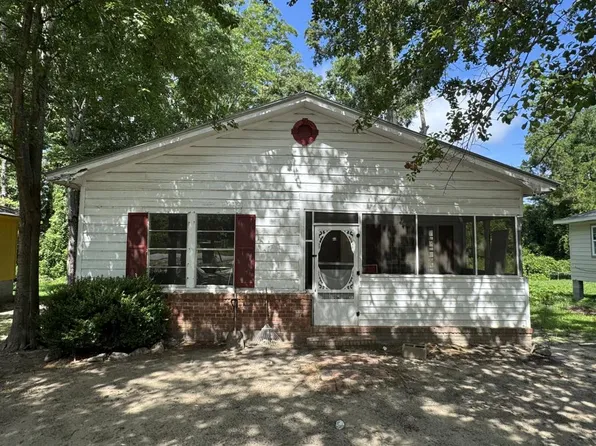 103 Floyd St, Statesboro, GA 30458