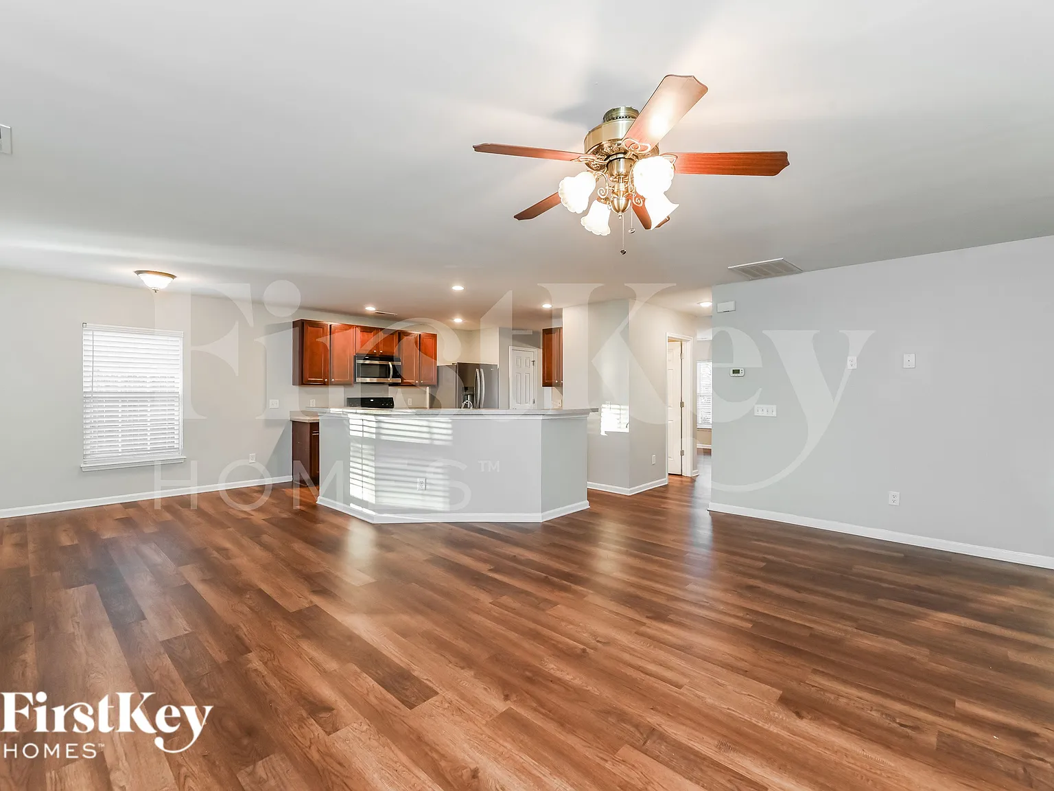 4 bed, 2.5 bath, 2380 sqft, $2,935 — Photo 2