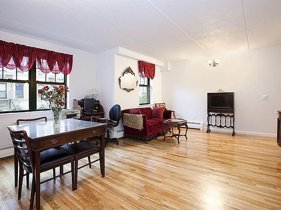 2nd image of 383 E 10th St #E3