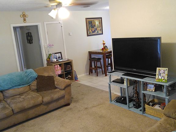 2nd image of 7622 Cartwheel Ln