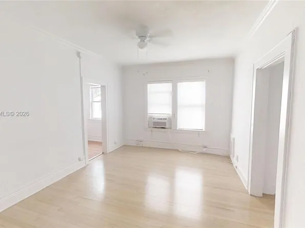 126 Mendoza Ave APT 9, Coral Gables, FL 33134