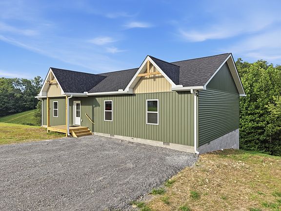 3rd image of 674 Dyer Ridge Rd Lot 6
