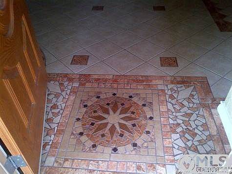 5th image of 1610 La Manda Blvd