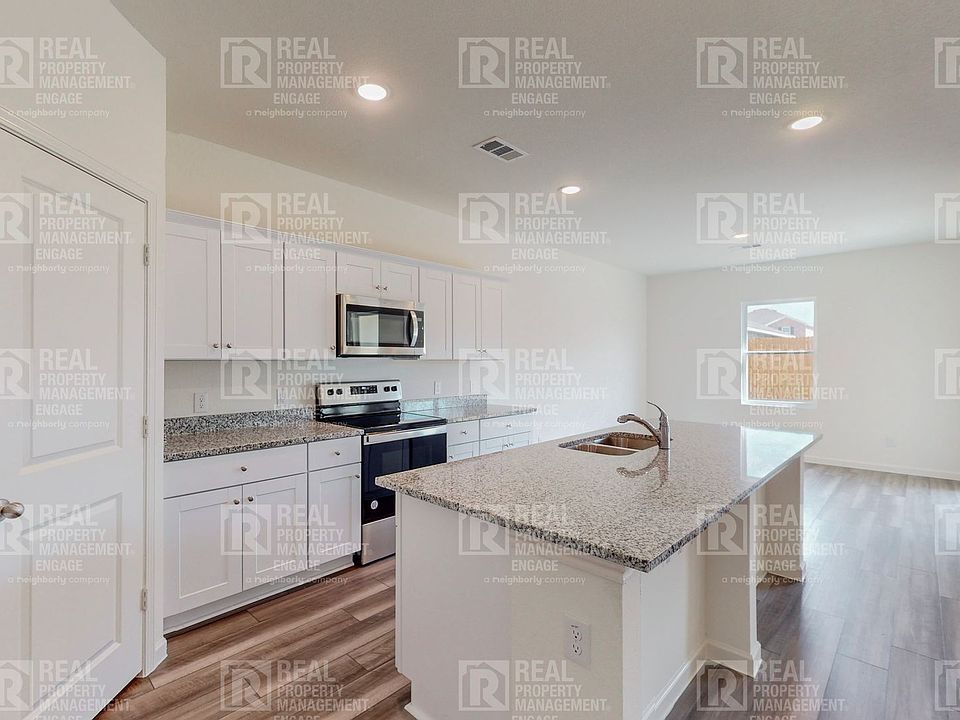 1st image of 1649 Whitworth Dr