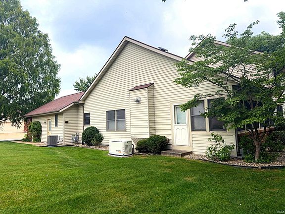 4th image of 371 Baythorne Dr