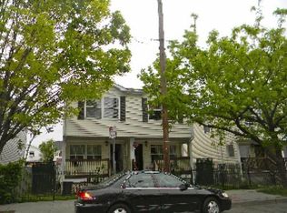 373-375 Whiton St, Jersey City, NJ 07304