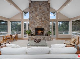 2090 Lakeshore Dr, Agoura Hills, CA 91301