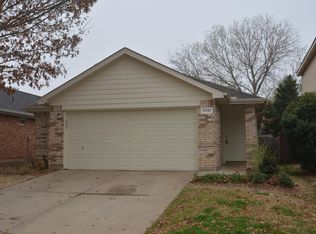 11737 Bobcat Dr, Fort Worth, TX 76244
