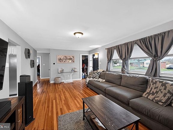 4th image of 3401 Harrison Ave