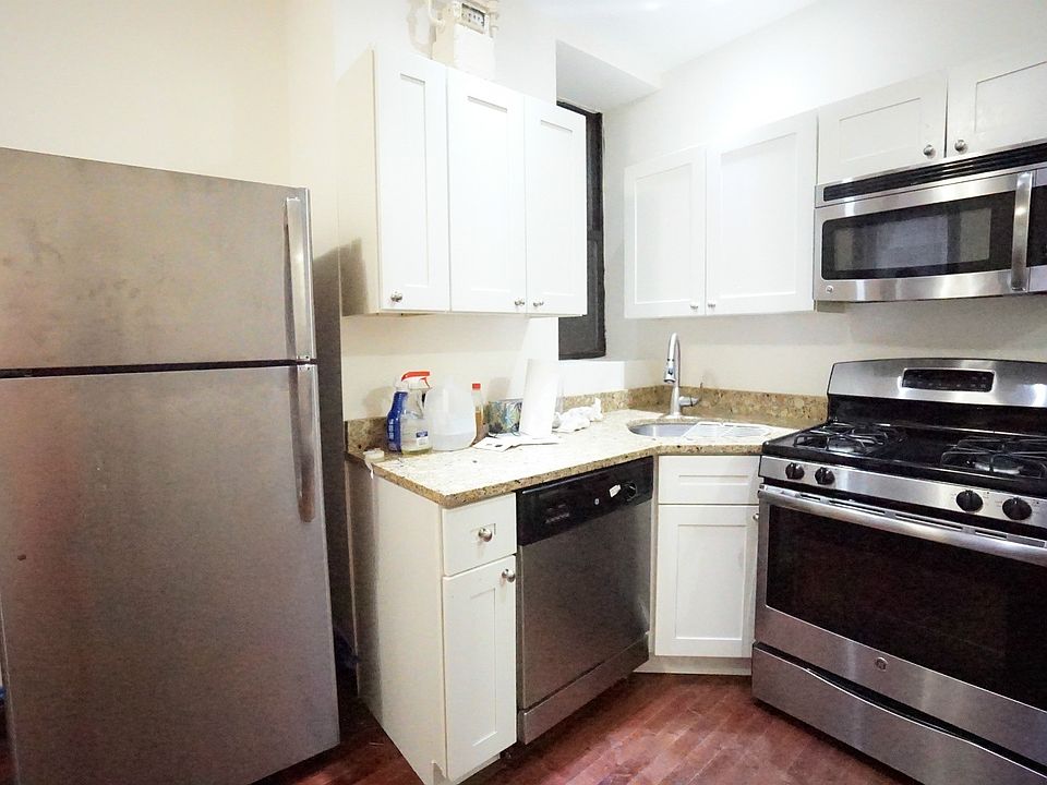 1st image of 40 Saint Nicholas Pl APT 1D