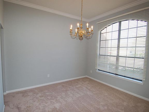 5th image of 30580 Forest Parke Dr