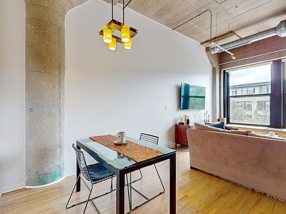 5th image of 1000 W 15th St Unit 339