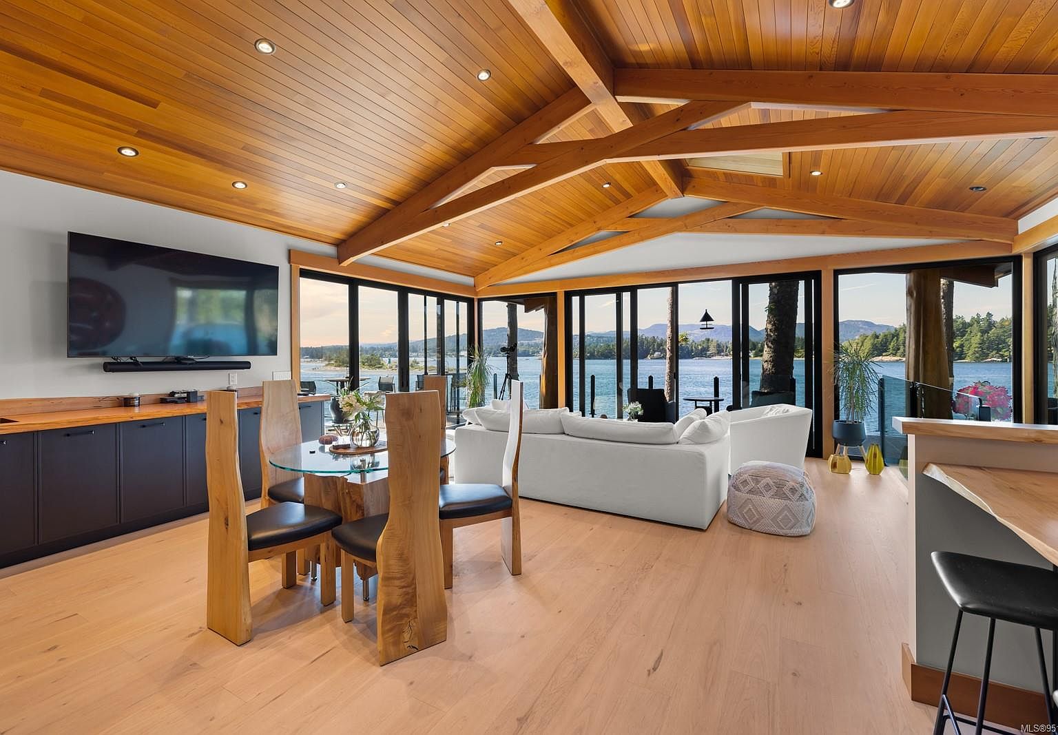 7004 E Sooke Rd, Sooke, BC V9Z 0A3 MLS 951915 Zillow