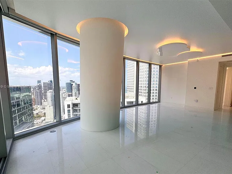 300 Biscayne Boulevard Way #4708 — Photo 3