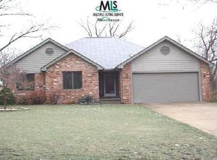 1583 Weymouth St, West Bloomfield, MI
