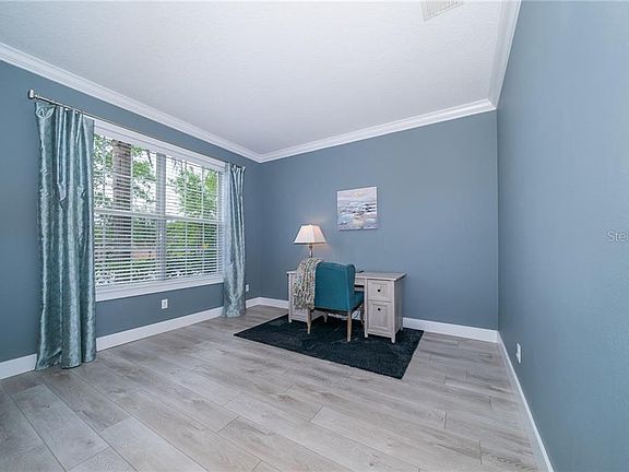 4th image of 372 Old Alemany Pl