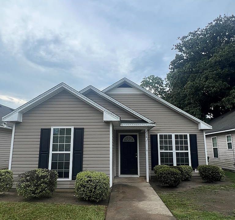 1st image of 228 Blue Pool Dr