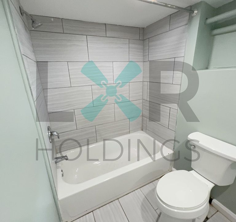 1st image of 661 Chain St APT 1