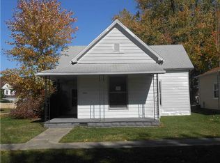 201 E 2nd St, Russellville, IN 46175
